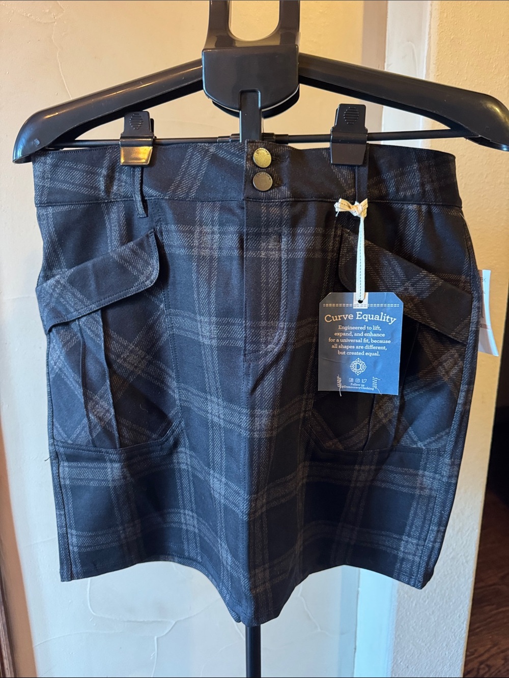 Democracy Black Plaid Mini Skort with Flap Pockets